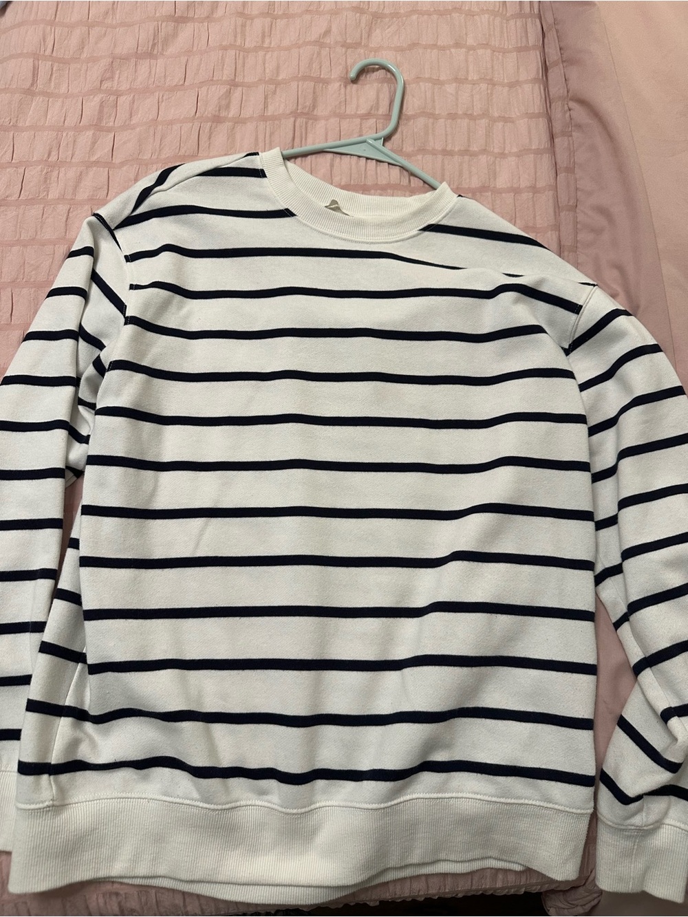 H&M White Crewneck Sweater with Black Stripes